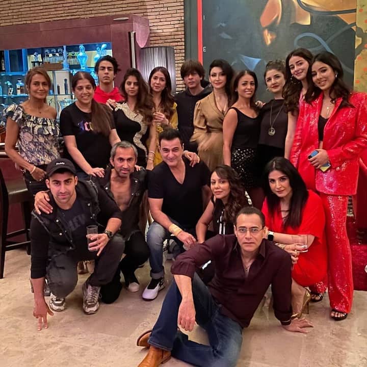 While many Bollywood stars are holidaying in exotic foreign locations, superstar Shah Rukh Khan & Gauri Khan opted to welcome New Year 2020 at their Alibaug farmhouse with their kids Aryan, Suhana, Abram Khan & close-friends. (Photo: Instagram)