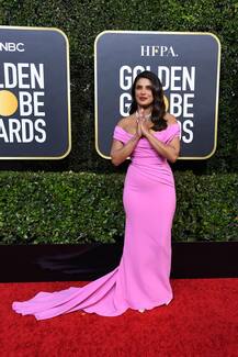 Golden Globes 2020: Priyanka Chopra Looks Stunning As She Walks The Red Carpet With Hubby Nick! SEE PICS!