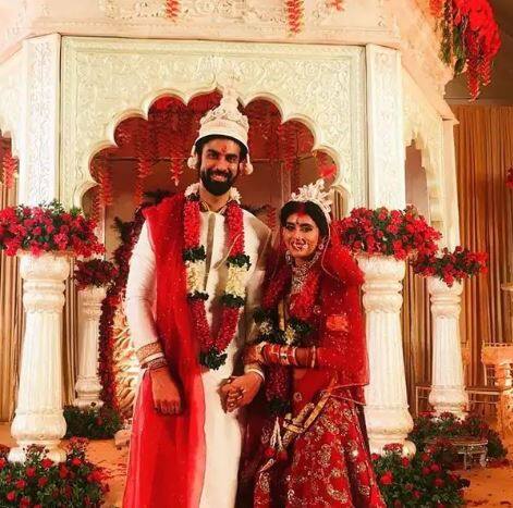 Charu Asopa, who is best known for her roles in Star Plus shows 'Mere Angne Mein' and 'Yeh Rishta Kya Kehlata Hai', got married to Sushmita Sen's brother Rajeev Sen on 16th June last year in Goa in the presence of their families and close-friends. The much-in-love couple tied the knot in traditional Rajasthani & Bengali ceremonies. (Photo: Instagram)