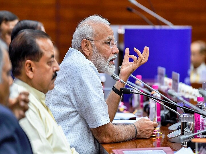 Budget 2020: PM Modi Meets Niti Aayog Experts in Delhi Budget 2020: PM Modi Meets Niti Aayog Experts To Find 'Cure' To Ailing Economy