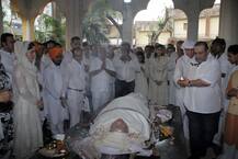 Ritu Nanda Death: Big B & Other Celebs Pay Last Respects To Raj Kapoor's Daughter Before Funeral! SEE PICS!