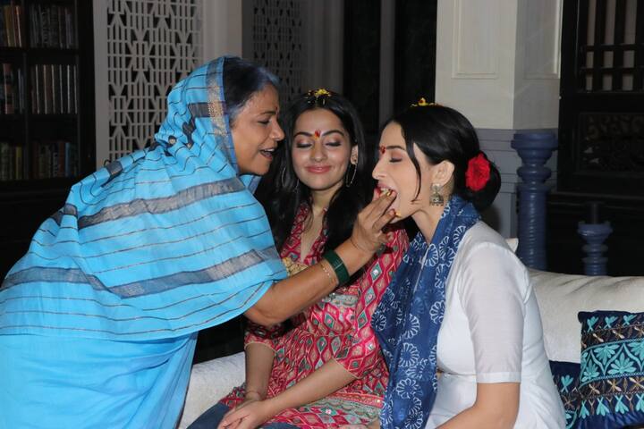 Adding further Sheen Dass said, “As I grew up in Delhi, we call Makar Sankranti festival with another name that is Lohri. From lighting the bonfire to dancing on the chartbuster Punjabi songs to hogging on our favorite delicacies, we used to celebrate this cheerful festival.”