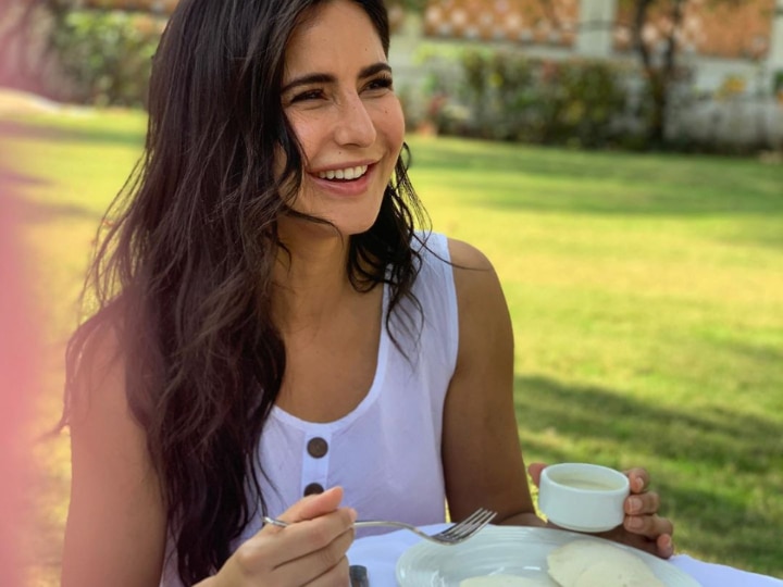 Katrina Kaif Takes Up 'What Is In Your Dabba' Challenge, Promotes Healthy Eating Katrina Kaif Takes Up 'What Is In Your Dabba' Challenge, Promotes Healthy Eating