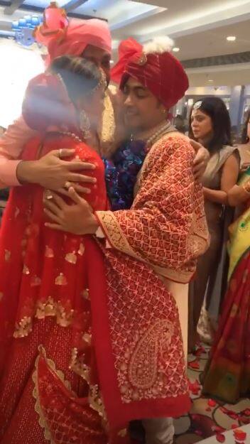 We extend our heartiest congratulation to the newly married couple. (Source- Instagram) 