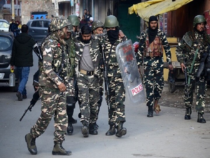 Terrorist Attack Averted By Srinagar Police Jaish e mohammad module Republic Day Police Bust Jaish Module In Srinagar Planning Terror Attack On Republic Day, 5 Arrested