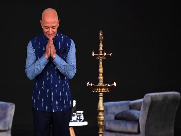 https://news.abplive.com/ Amazon Founder Jeff Bezos: I Fall In Love With India Every Time I Return Here
