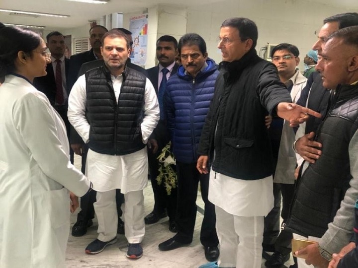 Randeep Surjewala's Father And Veteran Congress Leader Shamsher Singh Surjewala Passes Away Randeep Surjewala's Father And Veteran Congress Leader Shamsher Singh Surjewala Passes Away; Rahul Gandhi Pays Visit