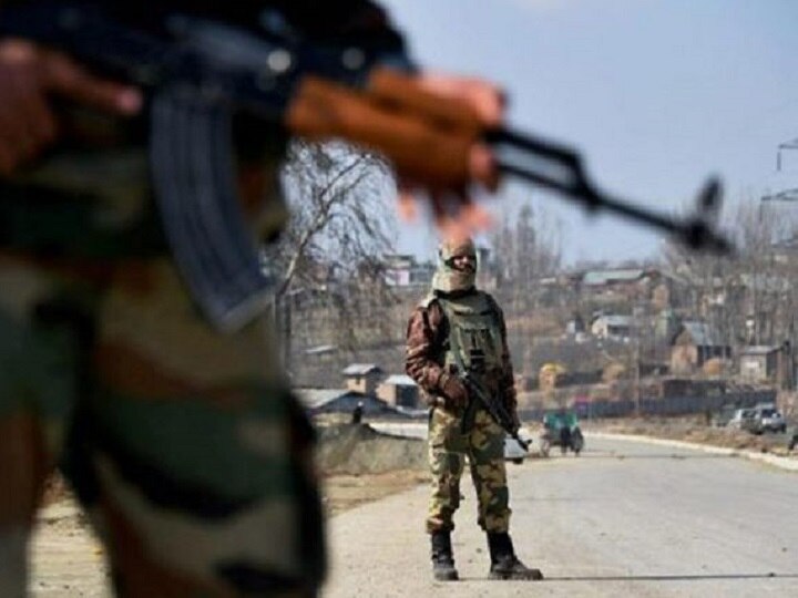 Jammu And Kashmir: Three Hizbul Mujahideen Terrorists Killed In Encounter In Shopian Jammu And Kashmir: Three Hizbul Mujahideen Terrorists Killed In Encounter In Shopian