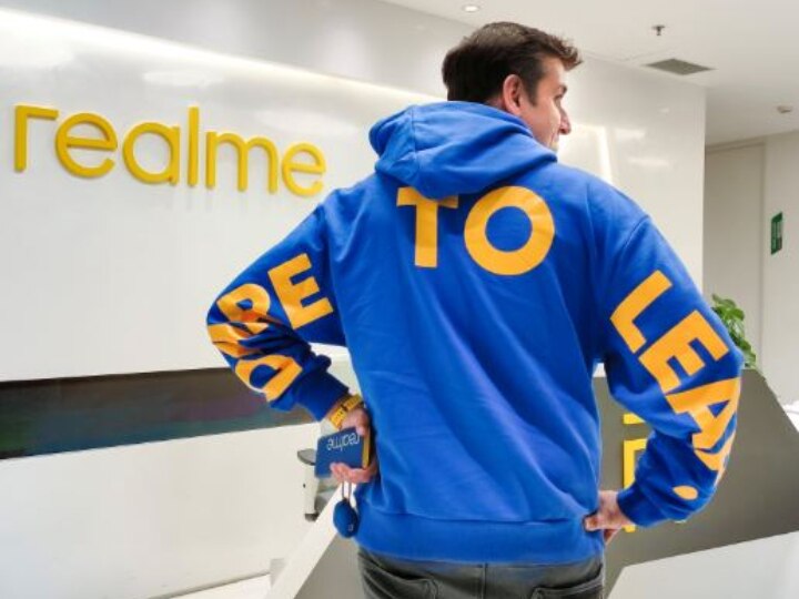 'Behave': Realme Takes On Xiaomi After Being Called A 'Copy-Cat Brand' 'Behave': Realme Takes On Xiaomi After Being Called A 'Copy-Cat Brand'