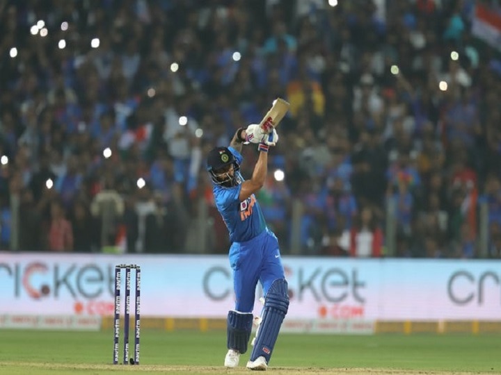 IND vs NZ, 3rd T20I: Kohli Surpasses Dhoni To Become India's Highest Run Geter As T20I Skipper IND vs NZ, 3rd T20I: Kohli Becomes India's Highest Run-Geter As T20I Skipper