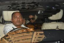 PICS: Deepika Padukone, Janhvi Kapoor, Sara Ali Khan & Other B'wood Celebs SPOTTED In Town