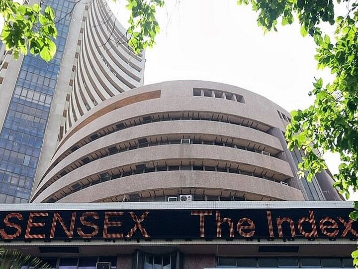 Union Budget 2020 Sensex Tanks Over 700 Points Nifty Down Over 200 Points As Stock Market Gives Thumbs Down Sensex Tanks Over 700 Points As Stock Market Gives Thumbs Down To Union Budget
