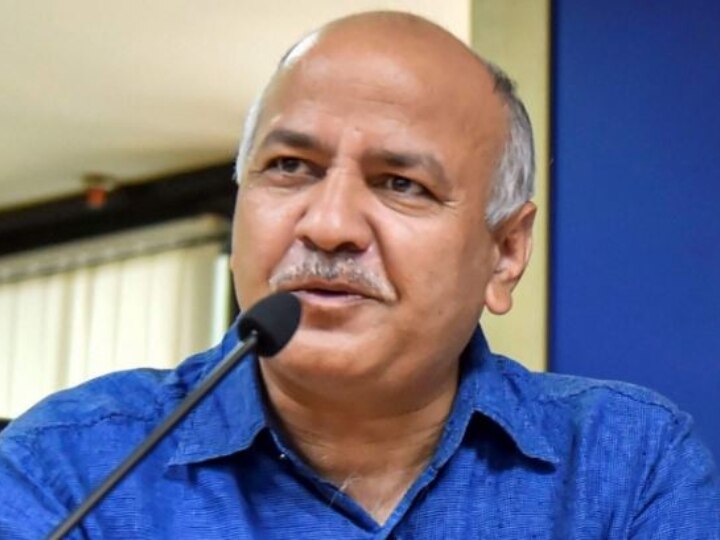 Delhi Deputy CM Manish Sisodia Hospitalised Complains Of Fever Low Oxygen Due To COVID-19 Covid-Infected Delhi Deputy CM Manish Sisodia Hospitalised; Complains Of Fever And Low Oxygen