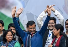 AAP's Delhi Victory A Lesson For BJP: CPI-M, Cong In Kerala