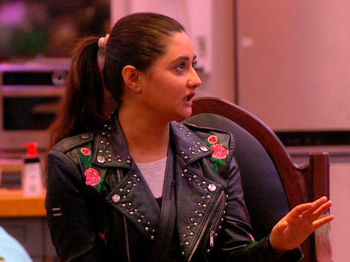 Bigg Boss 13: EX Contestants Sana Khan, Shefali Bagga Extend Support To Rashami Desai Bigg Boss 13: ‘Stay Strong Rashami’- EX BB Contestants Extend Support To Rashami Desai