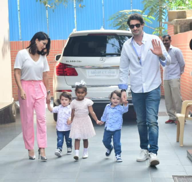 The whole family beaming with joy as they pose together for paps. (Photo: Manav Manglani)