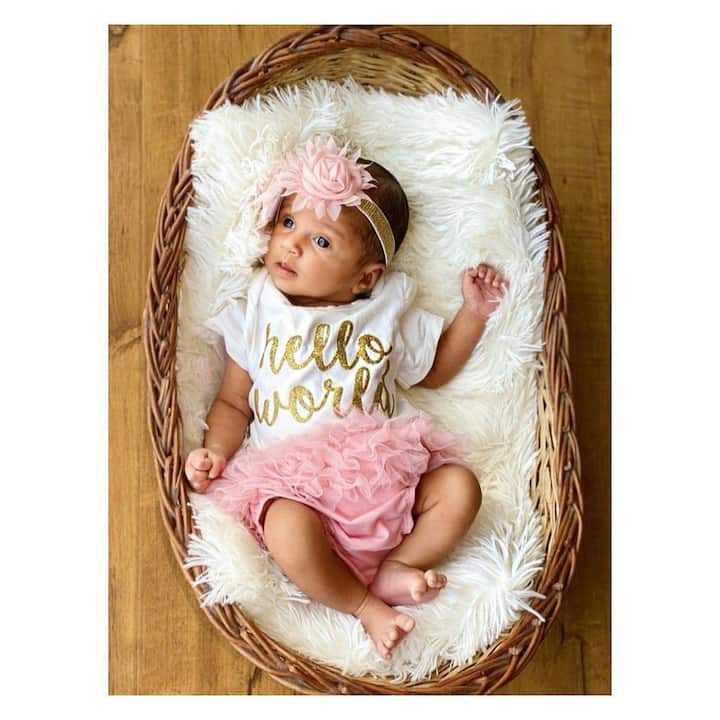 For the uninitiated, Rucha-Rahul got married in a traditional Maharashtrian ceremony on January 26 in 2015 and are super-happy with the arrival of their little bundle of joy.(Photo: Instagram)