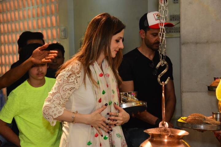 Hrithik Roshan's ex wife Sussanne Khan was also spotted at the temple. (PIC Credit- Manav Manglani)