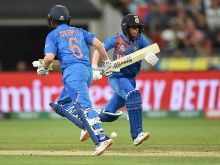 IND vs AUS, Women's T20 WC: Deepti's Unbeaten Knock Help India Post 132/4 Against Australia IND vs AUS, Women's T20 WC: Deepti's Unbeaten Knock Helps India Post 132/4 Against Australia