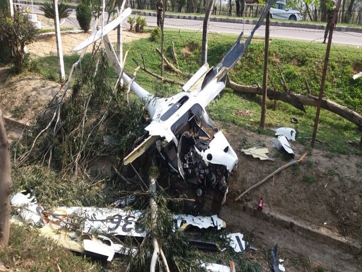 Air Force Pilot Killed As Trainer Aircraft Crashes In Punjab's Patiala; 1 NCC Cadet Injured Air Force Pilot Killed As Trainer Aircraft Crashes In Punjab's Patiala; 1 NCC Cadet Injured