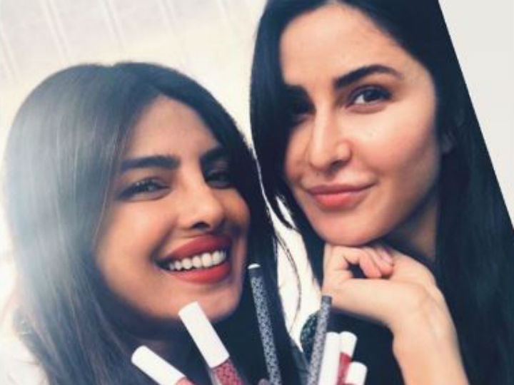 Priyanka Chopra, Katrina Kaif Pose For A Perfect Selfie Priyanka Chopra, Katrina Kaif Pose For A Perfect Selfie