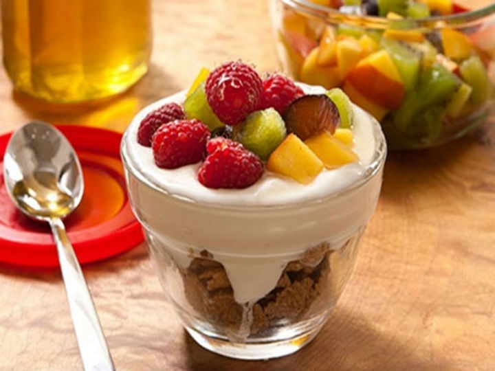 Eat Fruits, Yoghurt Daily To Reduce Stroke Risk Eat Fruits, Yoghurt Daily To Reduce Stroke Risk