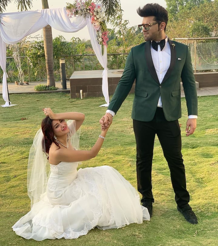 Paras Chhabra is currently seen in Mujhse Shaadi Karoge, where he is searching for a suitable bride. (All PICS Credit- Instagram)