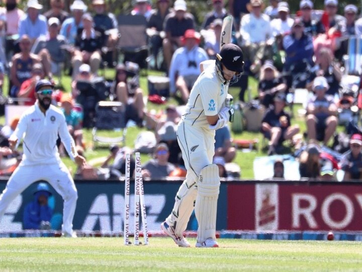 IND Vs NZ: New Zealand 142-5 At Lunch On Day 2 Of Second Test Against India IND Vs NZ: New Zealand 142-5 At Lunch On Day 2 Of Second Test Against India