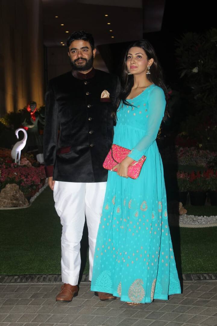 Priyanka Chopra's brother Siddharth Chopra was spotted with his rumoured girlfriend Neelam Upadhyaya at the Ambani Holi bash. (PIC Credit- Manav Manglani)