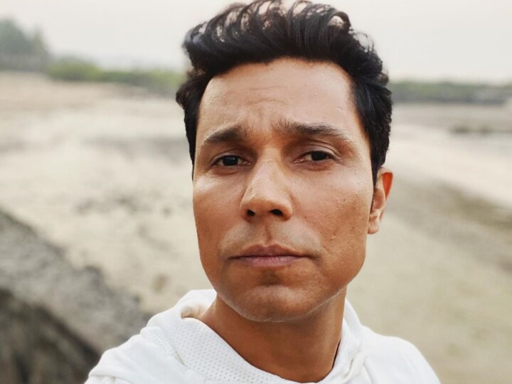 Randeep Hooda Injured On Sets Of Salman Khan's 'Radhe', Actor Dislocates His Knee Randeep Hooda Injured On Sets Of Salman Khan's 'Radhe'