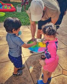 Holi 2020: Soha Ali Khan's Daughter Inaaya Plays With Pichkari, Celebrates With Rannvijay Singha's Baby Girl Kainaat