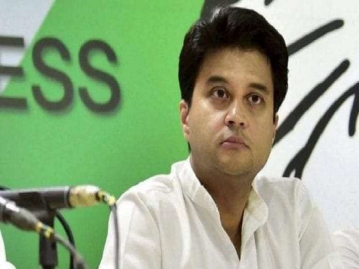 Holi Shock For Congress, Jyotiraditya Scindia Quits, 22 MLAs Also Resign As Mp Govt Teeters On Edge Holi Shock For Congress, Jyotiraditya Scindia Quits, 22 MLAs Also Resign As MP Govt Teeters On Edge