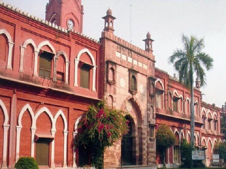 AMU To Conduct Online Open-Book Exams For Final Semester, Teachers Express Concern AMU To Conduct Online Open-Book Exams For Final Semester; Teachers Express Concern