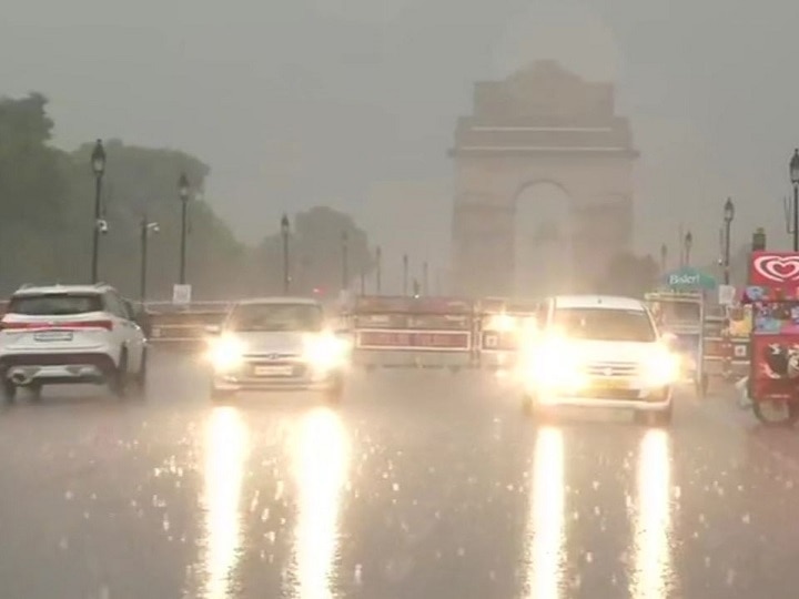 Weather Change In National Capital; Heavy Rains, Hailstorm Lash Parts Of Delhi-NCR Weather Change In National Capital; Heavy Rains, Hailstorm Lash Parts Of Delhi-NCR