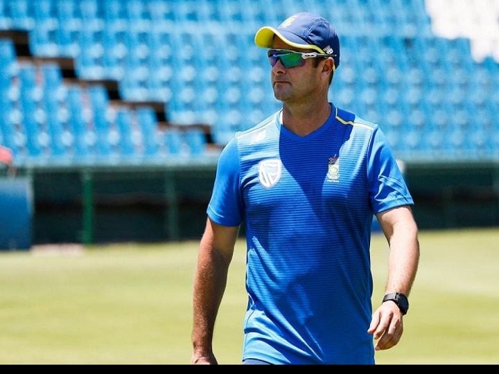 Black Lives Matter SA Team Coach Boucher Reveals Why Proteas Won’t Take Knee In Home Series Against England Black Lives Matter: SA Coach Boucher Reveals Why Proteas Won’t Take Knee In Home Series Against England