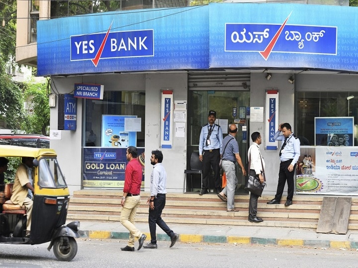 Yes Bank Resumes Banking Services For Customers; Here's What A/C Holders Needs To Know Yes Bank Resumes Banking Services For Customers; Here's What A/C Holders Needs To Know