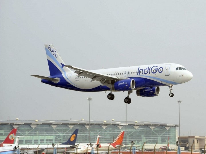 COVID 19 Coronavirus Hits Indian Aviation; Indigo Grounds 16 Planes, Cuts Salary For Staff Covid-19 Outbreak Hits Aviation Sector; Indigo Grounds 16 Planes, Cuts Salaries Of Senior Employees
