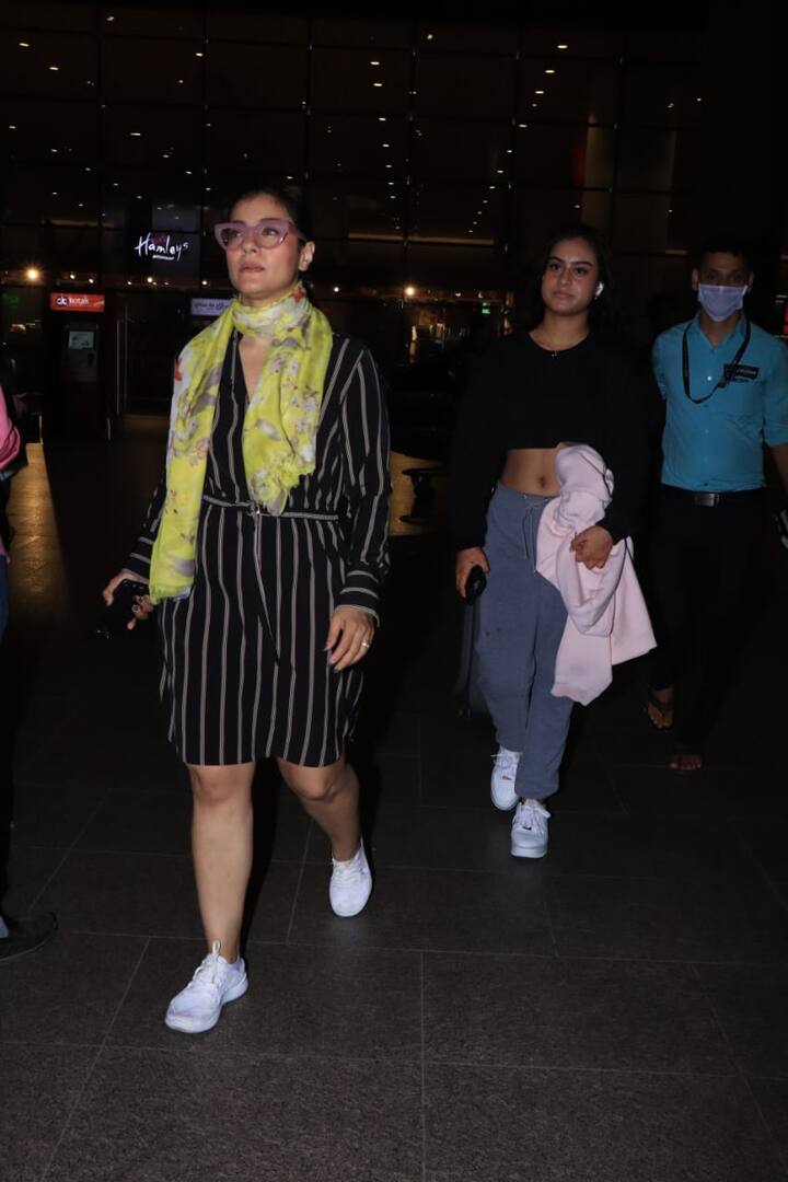 Nysa Devgn grabbed a lot of eyeballs when Kajol shared two stunning pictures of the star kid on social media. (PIC Credit- Manav Manglani)