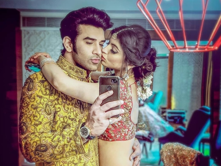 Paras Chhabra- Akanksha Puri BREAK-UP Turns UGLY; Bigg Boss 13 Contestant Says‘People Know You Only As My Ex’! BREAK-UP Turns UGLY! Bigg Boss 13's Paras Chhabra Says ‘People Know Akanksha Puri Only As My Ex’!