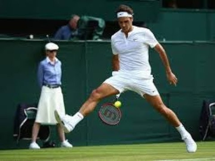 COVID-19 Roger Federer Practices Trick Shots Amid Snowy Conditions To Leave Million Fans Awe Struck WATCH: Amidst Snowy Conditons, Federer Gives A Glimpse Of His Much Famed Trick Shots