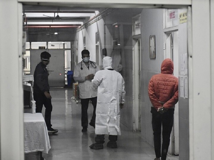 Delhi Govt Increases Number Of Beds Amid Corona Crisis, Turns Nursing Homes As Covid-19 Facilities Delhi Govt Increases Bed Capacity Amid Corona Crisis, Turns Nursing Homes As Covid-19 Facilities