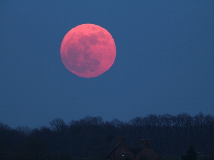 Pink Supermoon: When & How To Watch Biggest And Brightest Full Moon Of 2020 This Week Pink Supermoon: When & How To Watch Biggest And Brightest Full Moon Of 2020 This Week