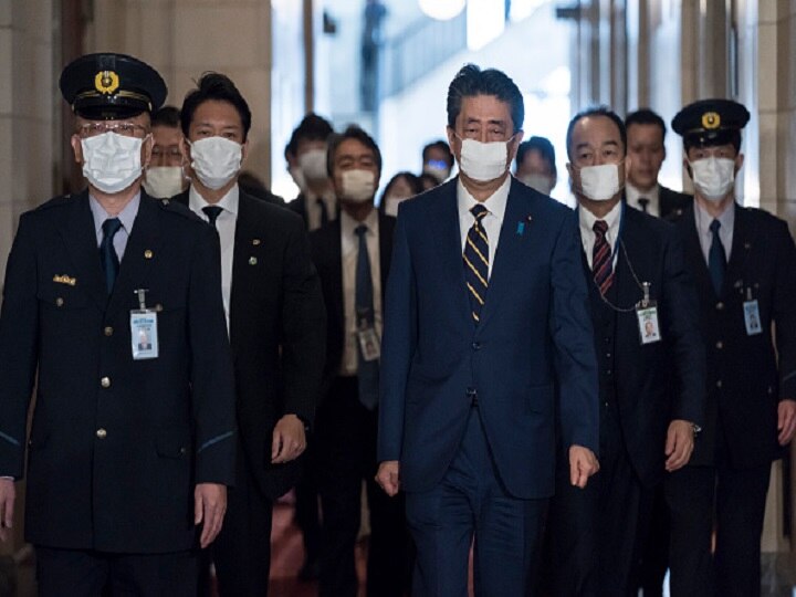 Japan's Prime Minister Shinzo Abe Declares State Of Emergency Over COVID-19 Shinzo Abe Declares State Of Emergency In Japan Amid Widespread Covid-19 Infections
