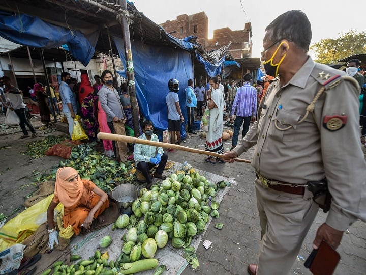 UP To Appoint Nodal Officers To Help Outsiders, Foreigners Amid Lockdown UP To Appoint Nodal Officers To Help Outsiders, Foreigners Amid Lockdown