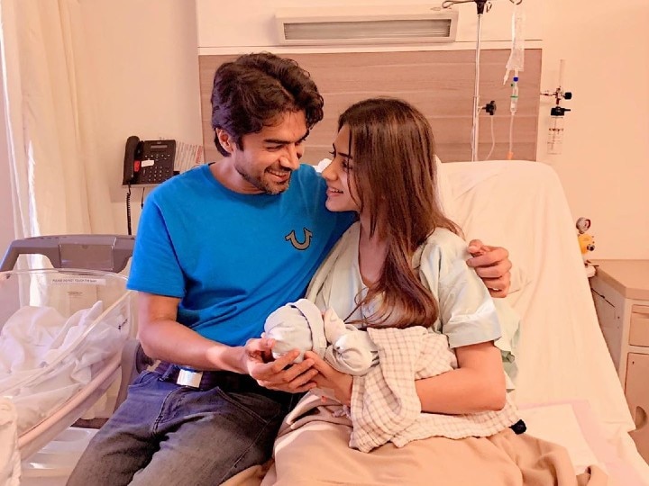 'Meri Aashiqui Tum Se Hi' Couple Smriti Khanna & Gautam Gupta Welcome Baby Girl; Actress Shares First Picture With Daughter From Hospital TV Couple Smriti Khanna & Gautam Gupta Welcome First Child; Actress Shares FIRST PIC With Baby From Hospital