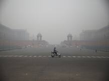 Western Dust Storms Deteriorates Delhi Air Quality; Overall AQI 'Moderate' As Temperature Rises