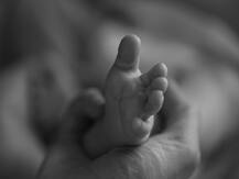 Coronavirus Lockdown: Telangana Woman Not Able To Reach Hospital, Delivers Baby On Road