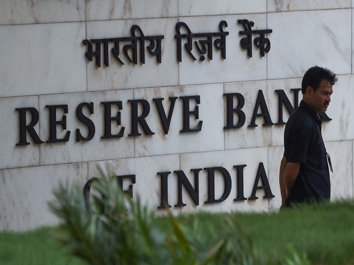 India’s GDP Growth For FY21 Will Remain In The Negative India’s GDP Growth For FY21 Will Remain In Negative, Says RBI Governor Das