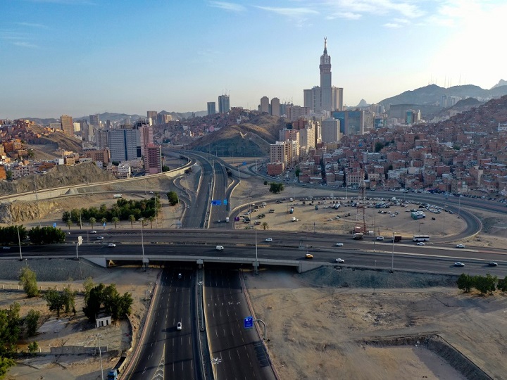 Covid-19: Saudi Arabia halts prayers in two prominent Holy mosques during Ramadan