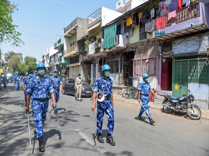 As Gujarat Witnesses Spike In Covid-19 Cases, Ahmedabad To Impose Night Curfew From Friday; Check Timings Here As Gujarat Records Spike In Covid-19 Cases, Ahmedabad To Be Under Complete Curfew From Nov 20 To 23